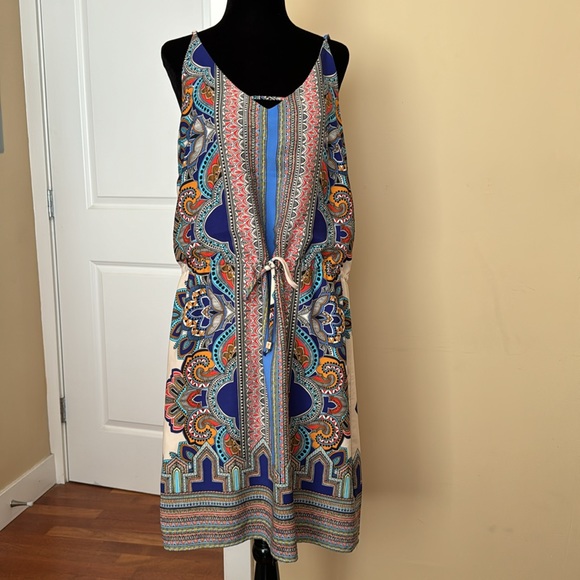Greylin Paisley Strapless Dress - Picture 2 of 12